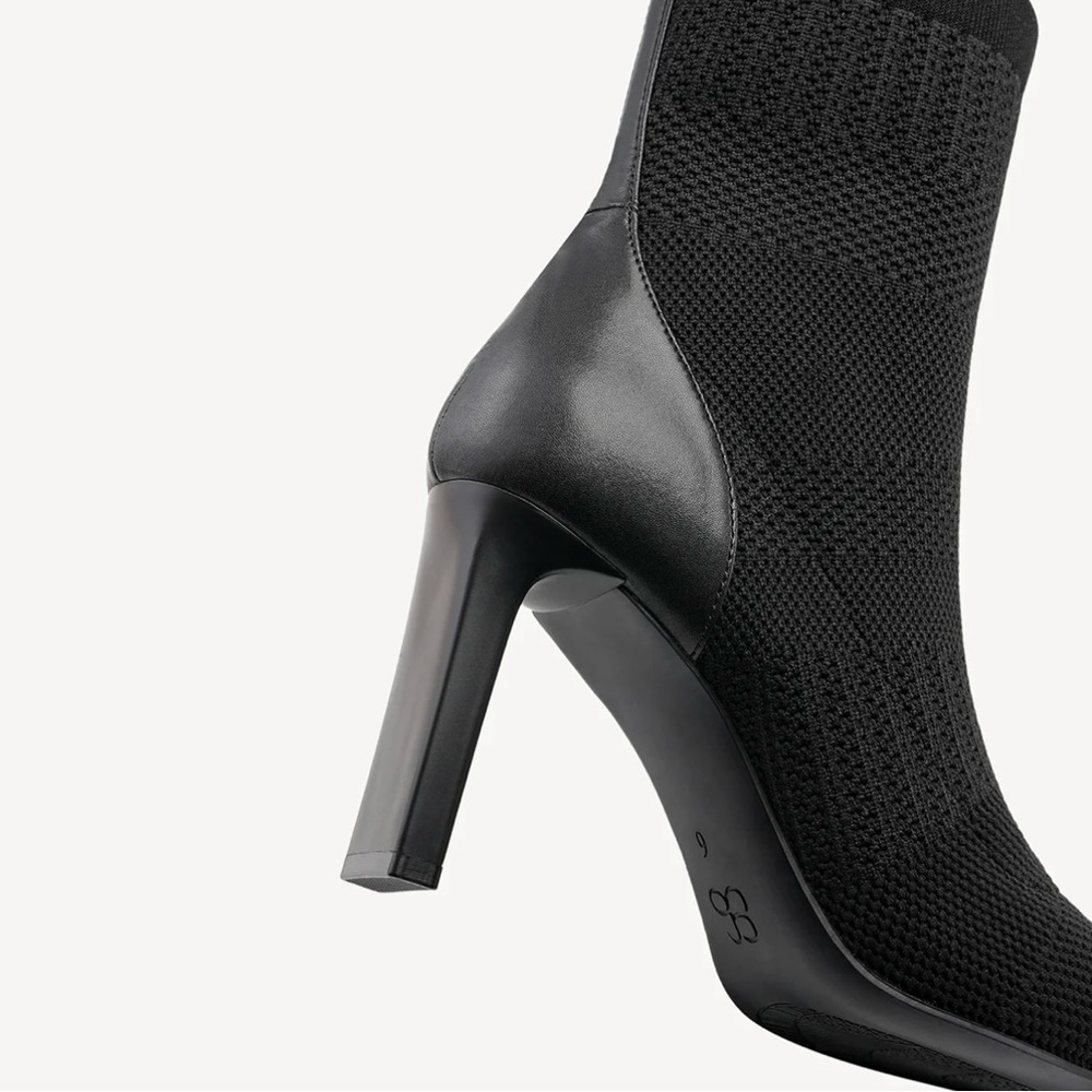 Cosy Island Black Heeled Ankle Boots - Picture 2 of 9